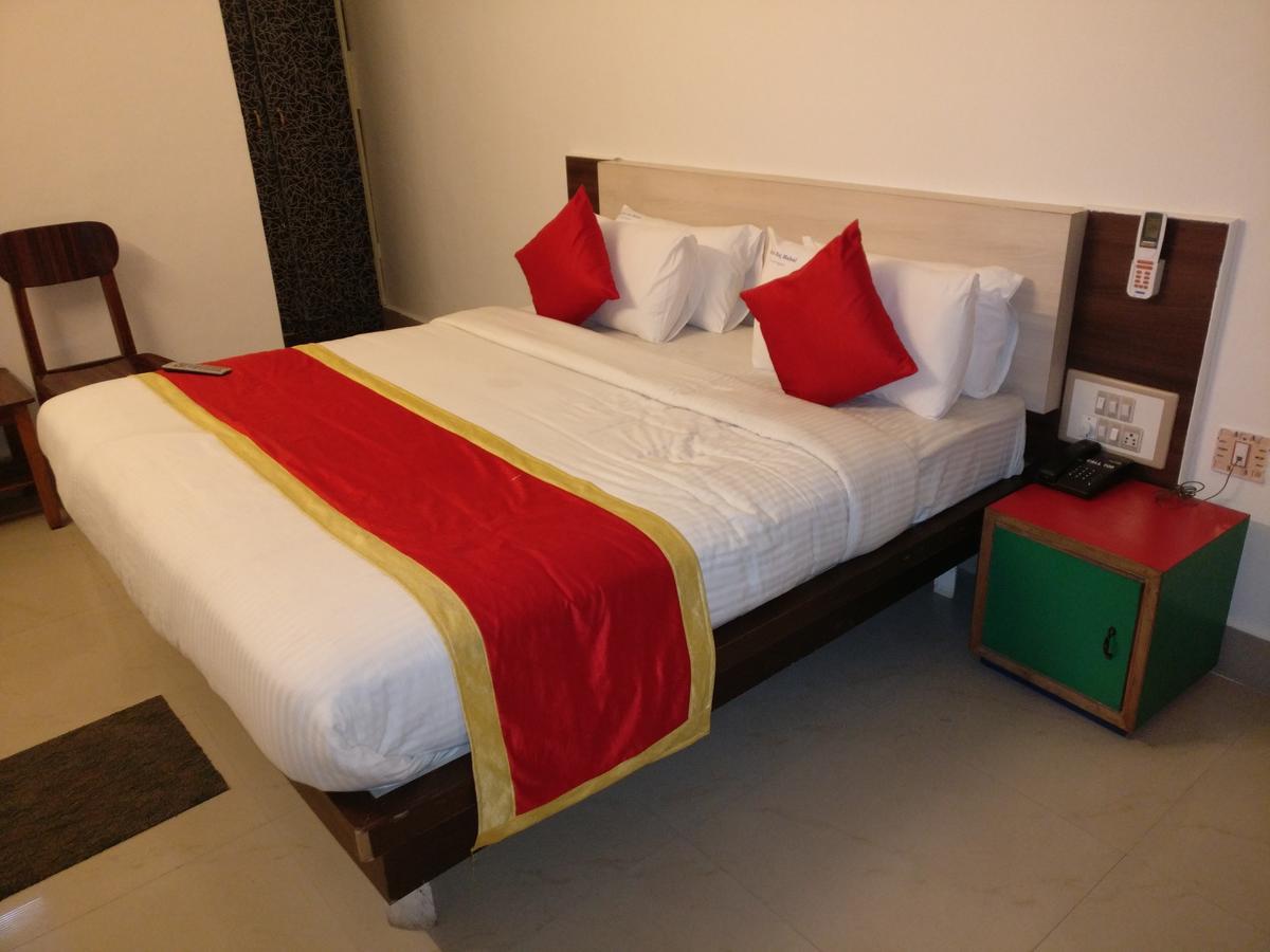 Hotel Raj Mahal Chikmagalūr Exteriér fotografie