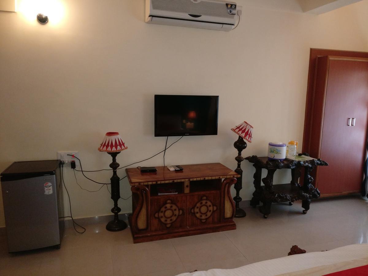Hotel Raj Mahal Chikmagalūr Exteriér fotografie